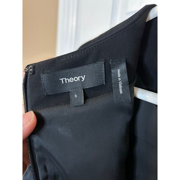 Theory Jatinn Modern Crepe Short Sleeve Dress, Size 6 - Picture 5 of 7